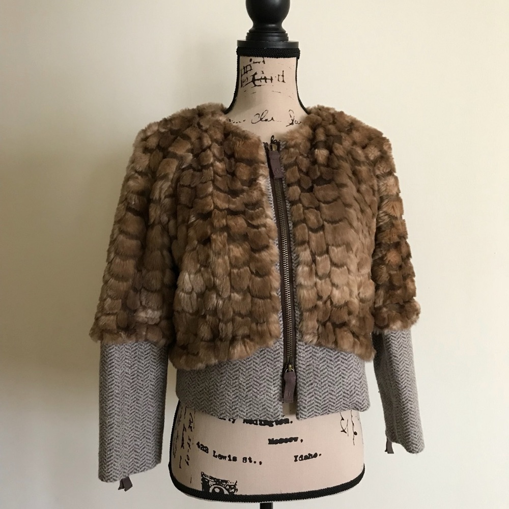 👑Juicy Couture Herringbone Faux Fur Jacket👑